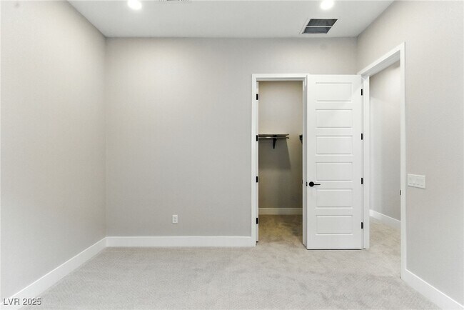 Building Photo - 10632 Rolling Vista Dr