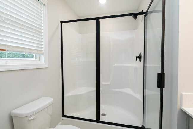 Building Photo - 38 Thunderhill, Clayton