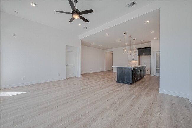 Building Photo - 2315 Red Chip Ln