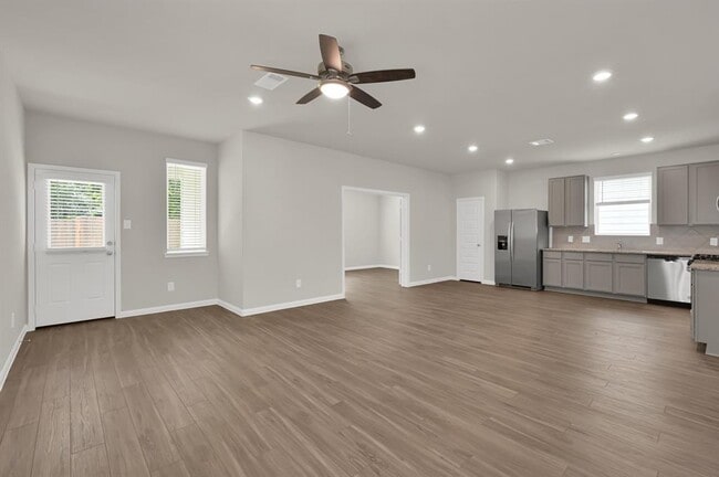 Building Photo - 13244 Musky Dr
