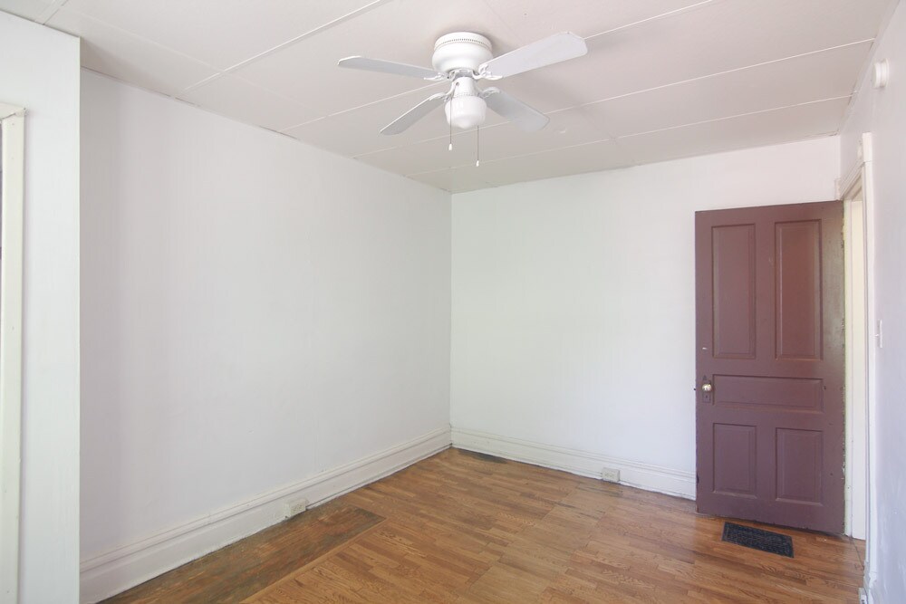 Building Photo - 618 West St