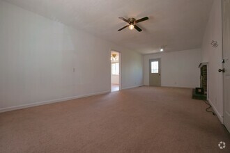 Building Photo - West Lafayette School Corp 3bd/2bth (1 car...