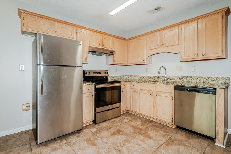Building Photo - 7084 Lindsey Leaf Cove