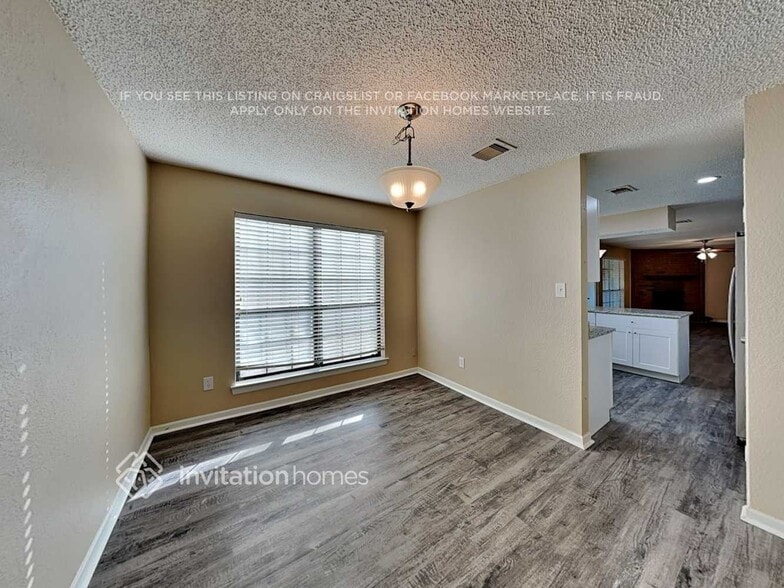 Building Photo - 6001 Rocky Point Dr
