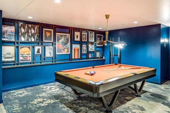 Building Photo - 1122 Madison St