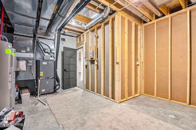 Building Photo - 11308 Peppermint St