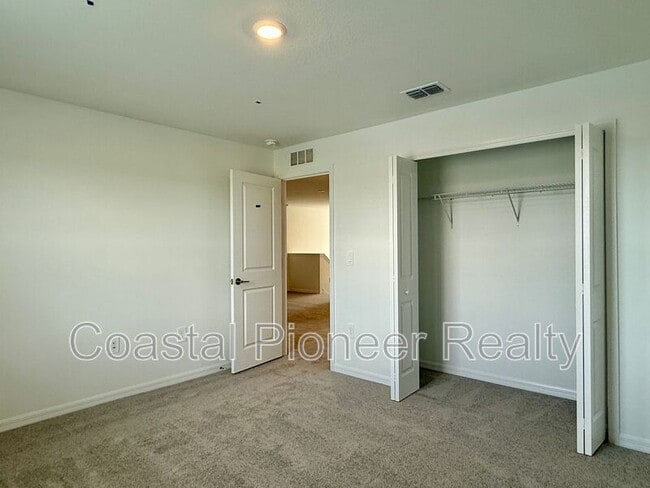Building Photo - 9320 Bonita Mar Dr