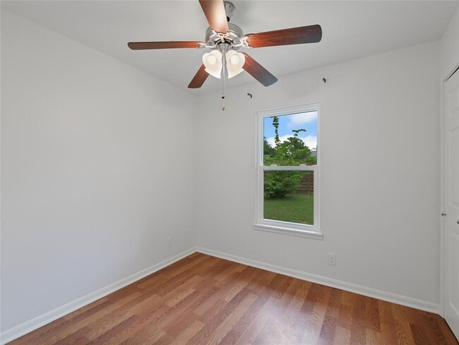 Building Photo - 616 Long Bow Ln