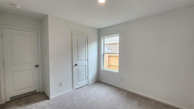 Building Photo - 29018 Rustic Windmill Wy