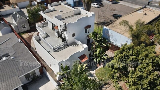 Building Photo - 1824 Palm Ave