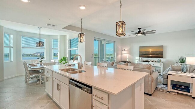 Building Photo - 12140 Wellen Golf St