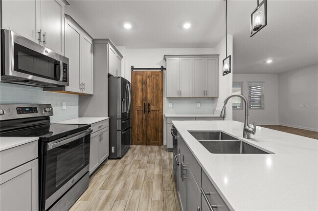 Building Photo - 11409 Rhyme Ave