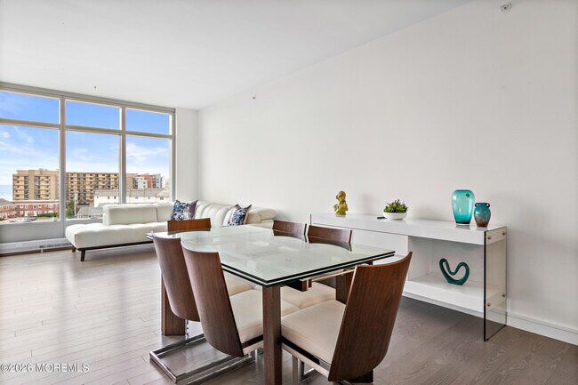 Building Photo - 15 Morris Ave