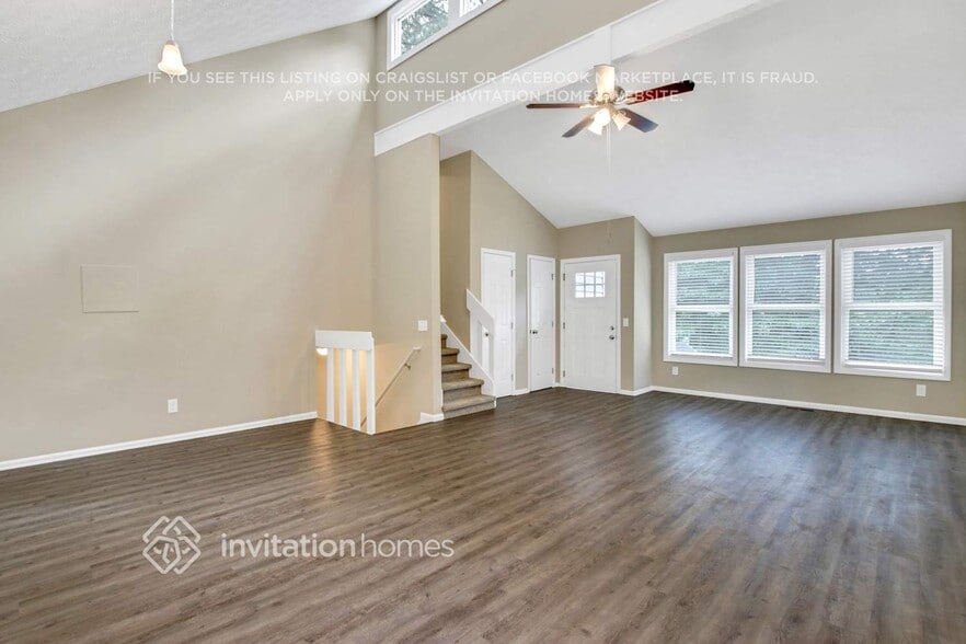 Building Photo - 3918 Ardsley Dr NE