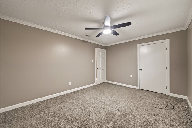 Building Photo - 7338 Cornwall Bridge Ln