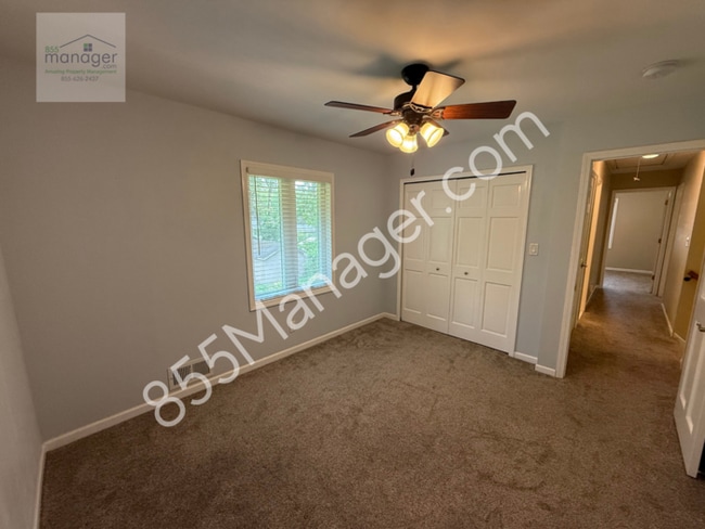 Building Photo - Union Lake Retreat – Updated 4-Bed Colonia...