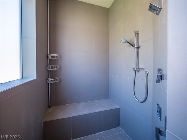 Building Photo - 7447 Yonie Ct