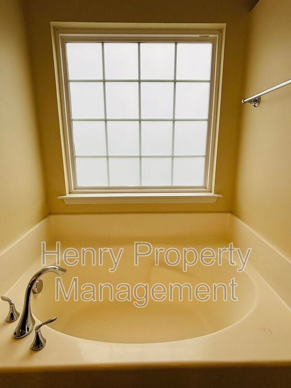 Building Photo - 3705 Morman Springs Ln