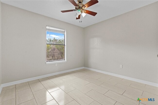 Building Photo - 180 County Rd 4933