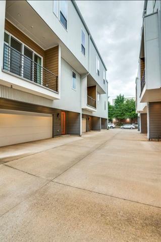Building Photo - 3812 San Jacinto St
