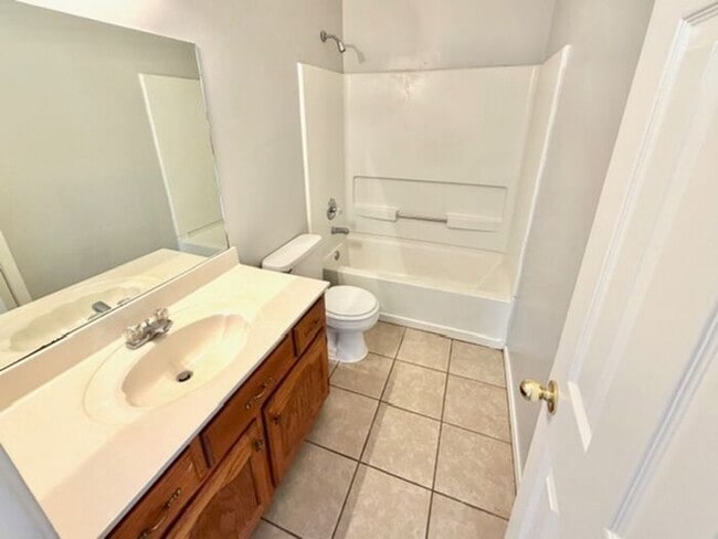 Building Photo - Move In Special! 3 Bedroom 2 Bath In Southaven