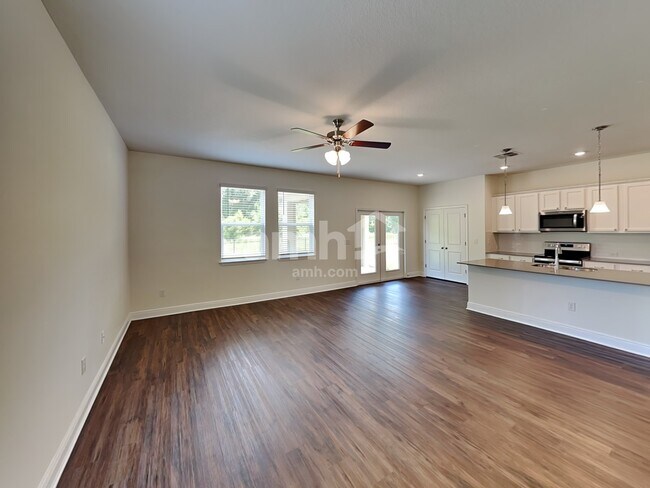 Building Photo - 20591 Calla Lily Dr
