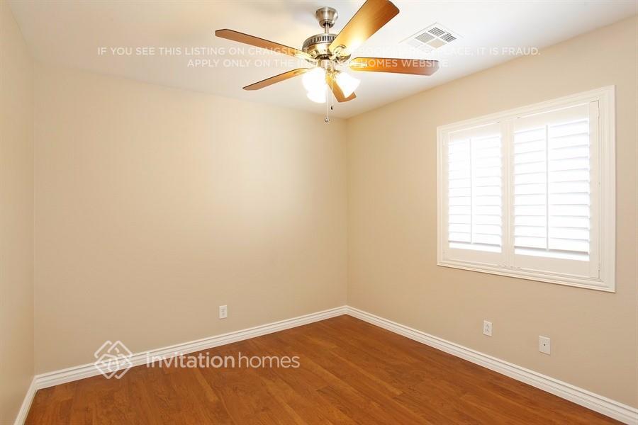 Building Photo - 10541 Danielson Ave