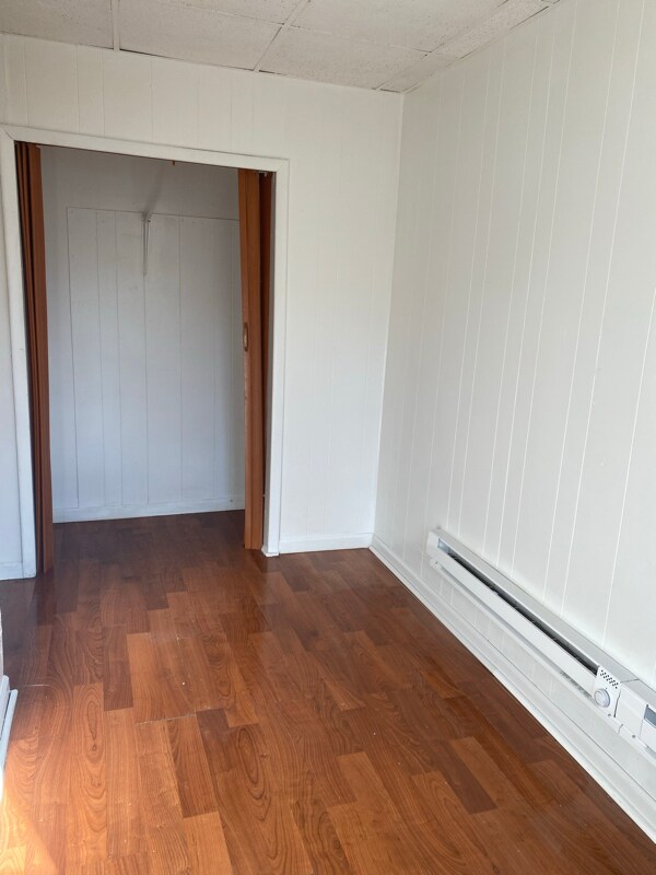 Building Photo - 88 E 26th St