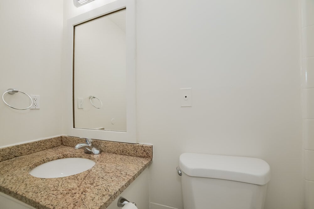 Building Photo - 4749 Jamerson Forest Cir