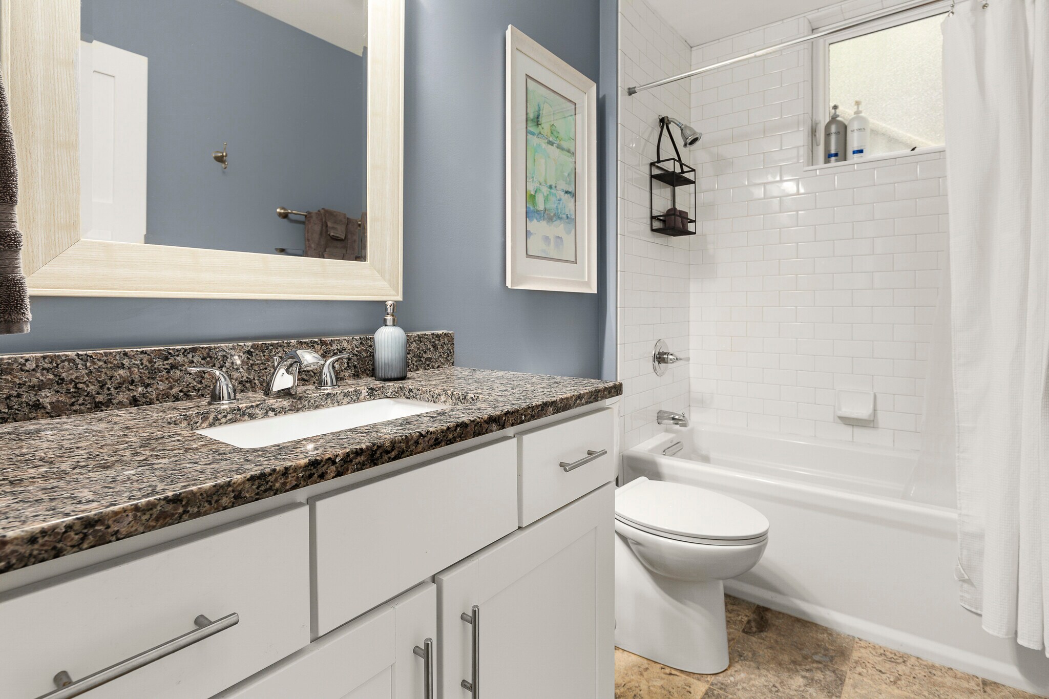 Secondary Full Bath - 279 E Chestnut St