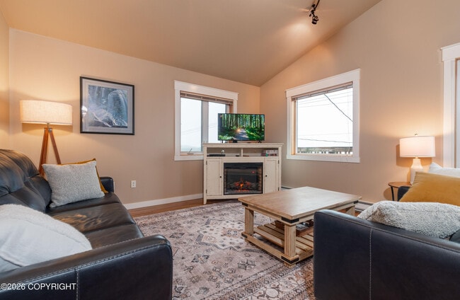 Building Photo - 1254-1256-1256 Water St