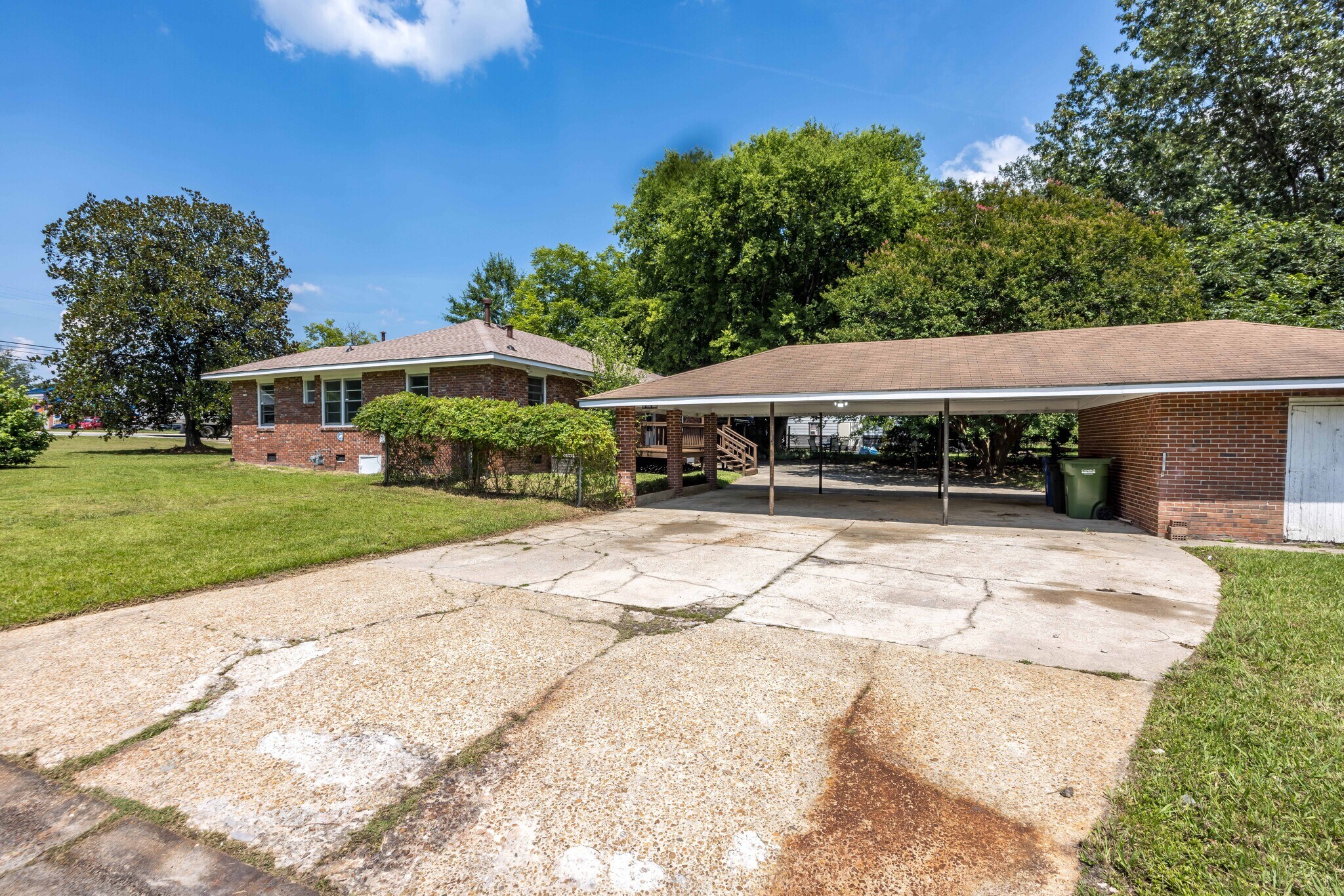 Building Photo - 3824 Forrest Rd