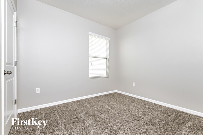 Building Photo - 16848 Trite Bend St