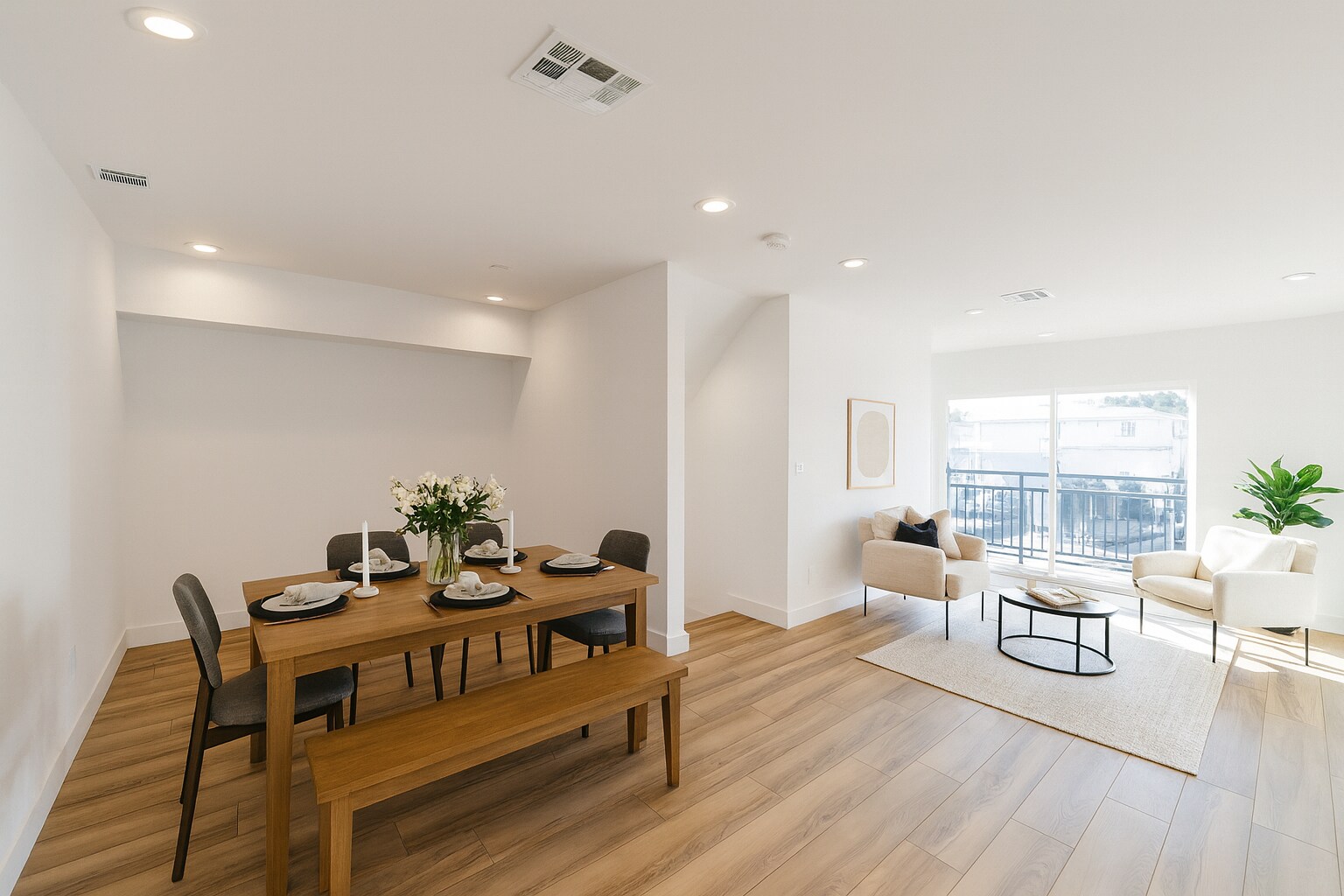 Building Photo - 2808 S Redondo Blvd