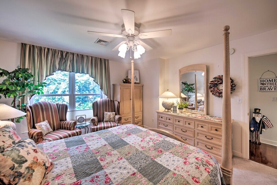 Building Photo - 6061 Linglestown Rd