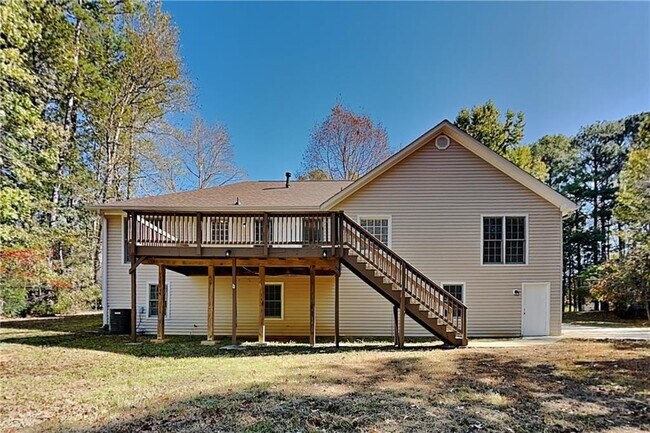 Building Photo - 39 Waterford Pl