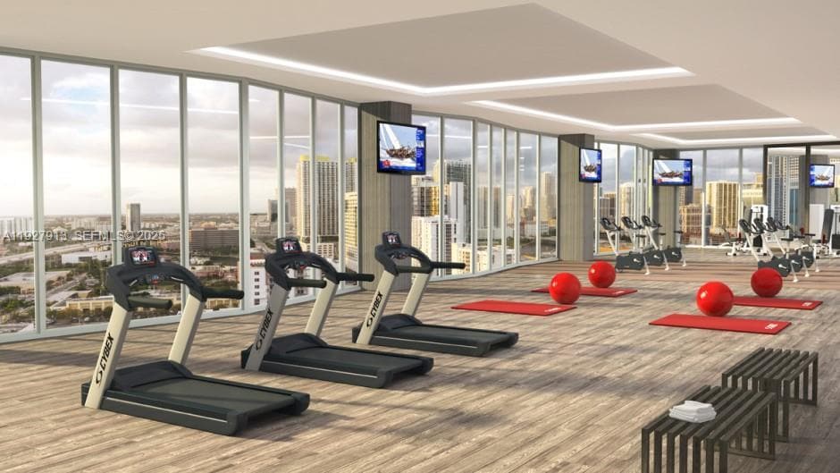 Building Photo - 1010 SW 2nd Ave