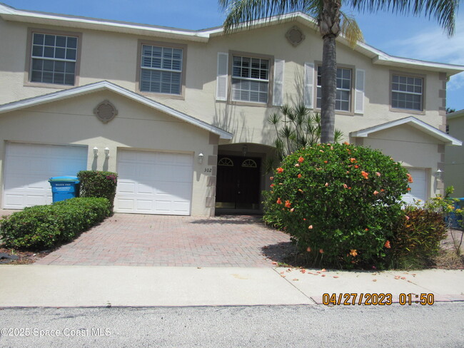 Primary Photo - 302 King Neptune Ln