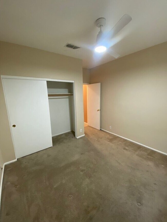 Building Photo - Beautiful 3-Bedroom Home with Vaulted Ceilings & Private Fenced Yard