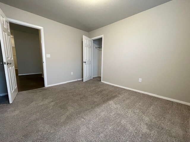 Building Photo - 2506 E Fennec St