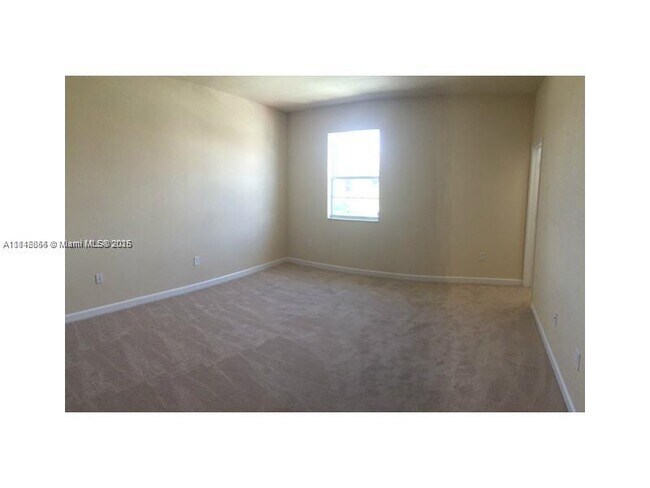 Building Photo - 17120 SW 95th Terrace