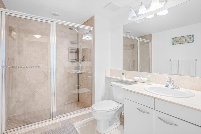 Building Photo - 2080 S Ocean Dr