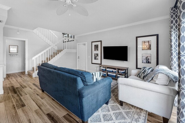 Building Photo - 2109 Tarpon Lake Way