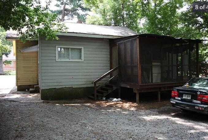 Building Photo - 341 Athens Ave