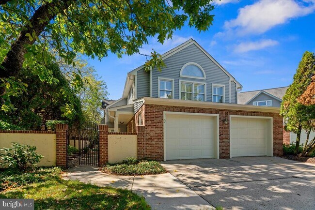 Building Photo - 9 Cromwell Ct