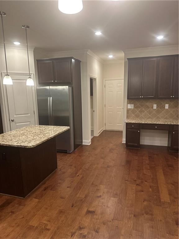Building Photo - 485 Rosehill Ln SW