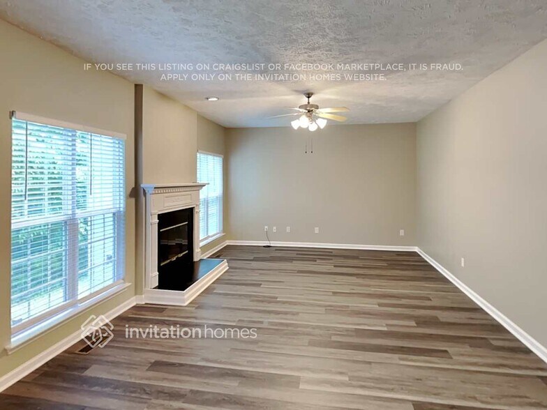 Building Photo - 6975 Calderwood Dr