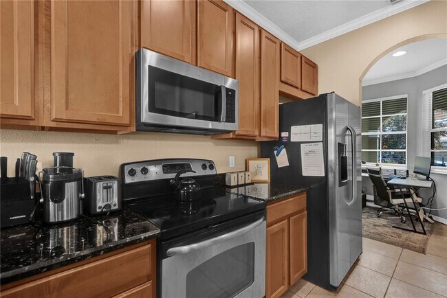 Building Photo - 5150 Fiorella Ln