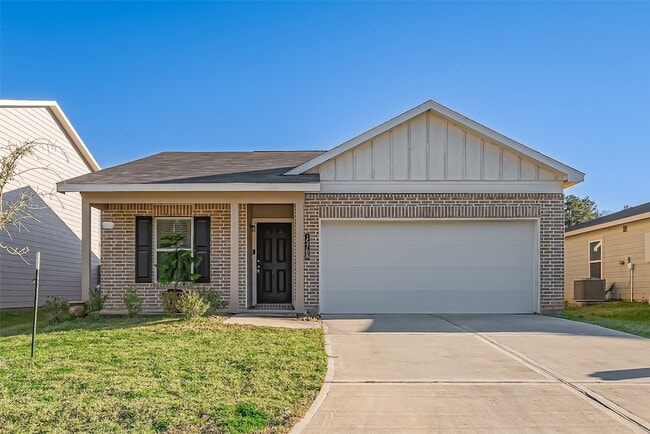 Primary Photo - 15708 Del Norte Dr