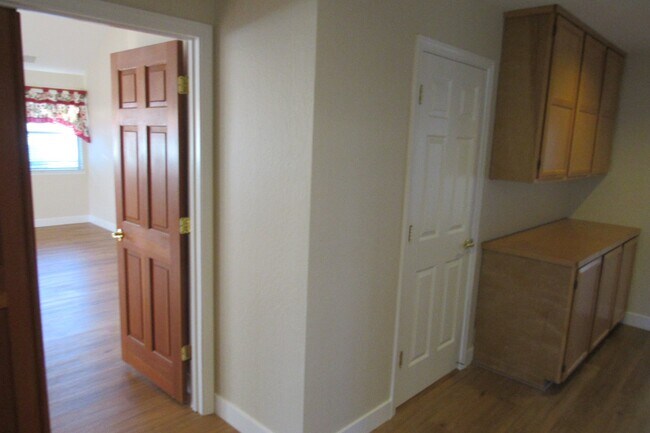 Building Photo - Gorgeous Custom Pleasanton Home in Great Location